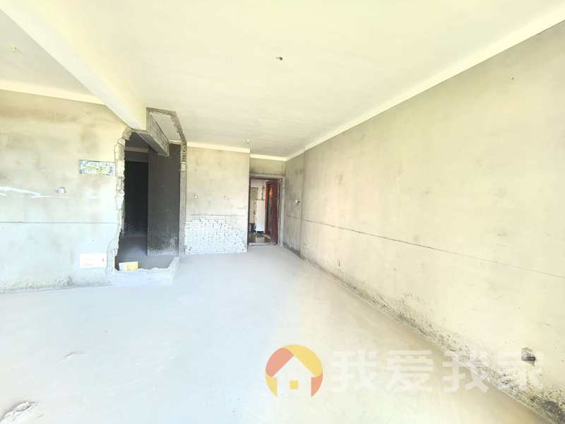 瑞仕城际广场（瑞仕华庭） 南北通透，采光好 周边匹套完善，，出行方便