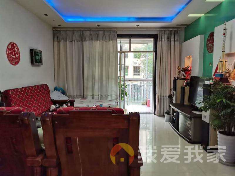 梦里水乡荷园 南北通透，采光好 装修好，环镜优美 视野好，诚心出租