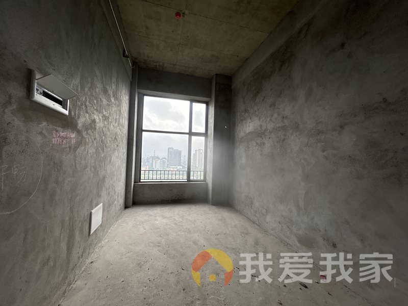 赣电洪府（凯悦小区） 南北通透，采光好 视野好，诚心出售