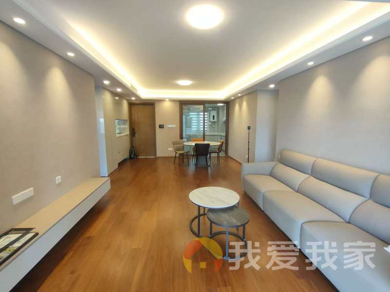 南昌我爱我家华润悦府 南北通透，采光好 装修好，环镜优美 中间楼层