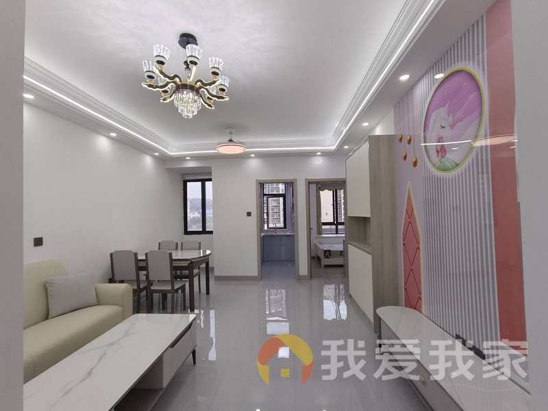 景瑞花园 南北通透，采光好 装修好，环镜优美 周边匹套完善，，出行方便