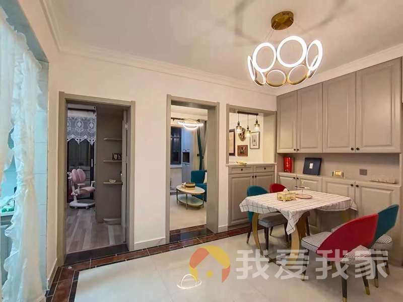 肖家巷 南北通透，采光好 装修好，环镜优美 中间楼层
