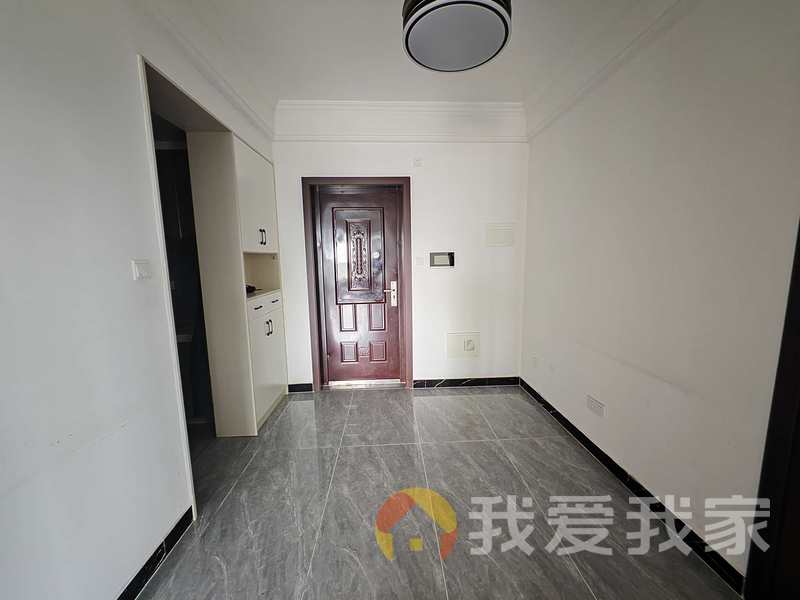 南昌我爱我家溪湖家园（艾湖家园） 南北通透，采光好 装修好，环镜优美 中间楼层
