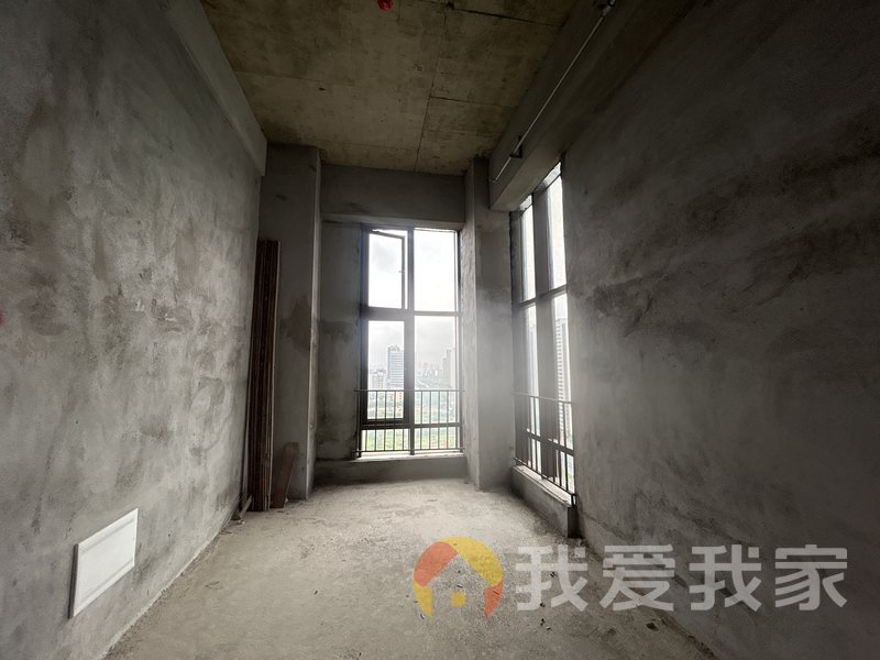 赣电洪府（凯悦小区） 南北通透，采光好 视野好，诚心出售