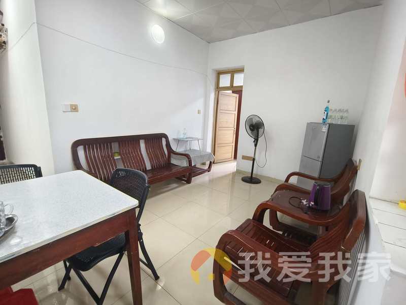 二七北路 南北通透，采光好 视野好，诚心出租