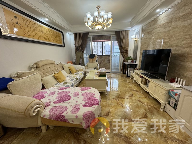 九洲上郡（九洲天虹） 南北通透，采光好 装修好，环镜优美 周边匹套完善，，出行方便