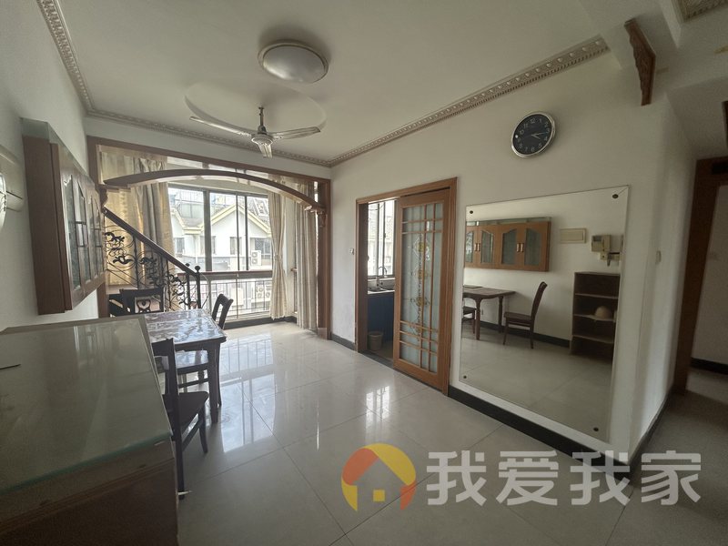 南昌我爱我家秀泊经典 南北通透，采光好 视野好，诚心出售