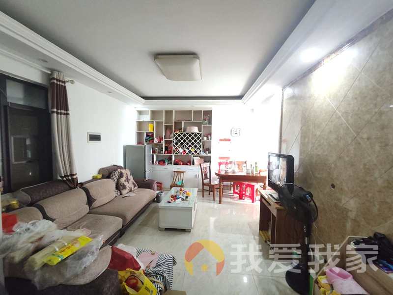 汇仁阳光花园二期 南北通透，采光好 装修好，环镜优美 周边匹套完善，，出行方便