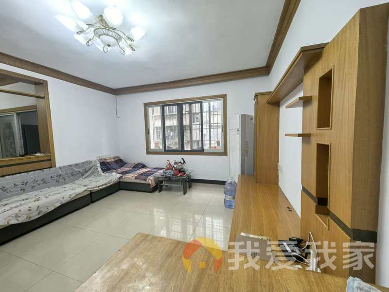 洪都大院六区 南北通透，采光好 视野好，诚心出售