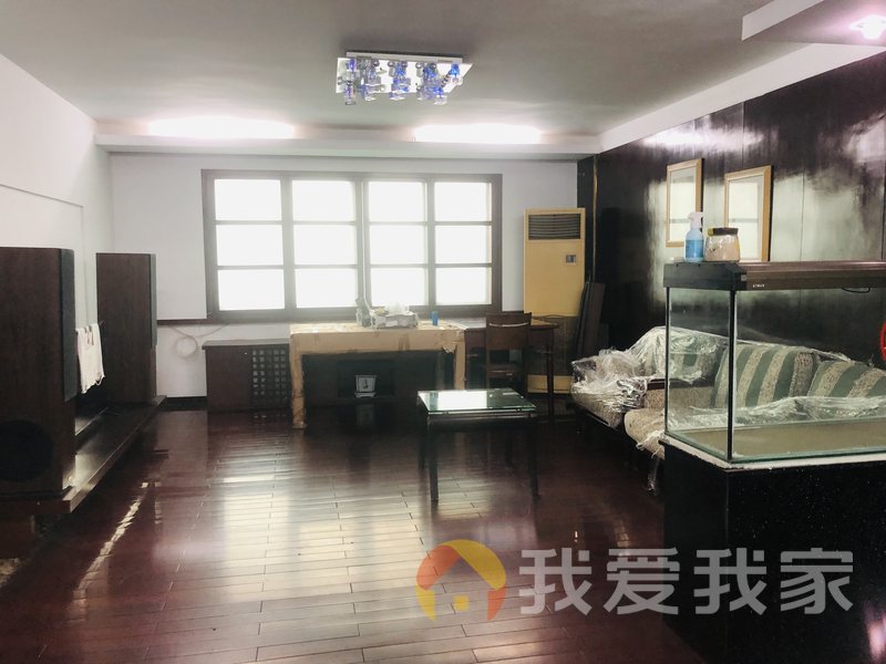 房东诚心出租,品质楼盘,,看中价格可谈