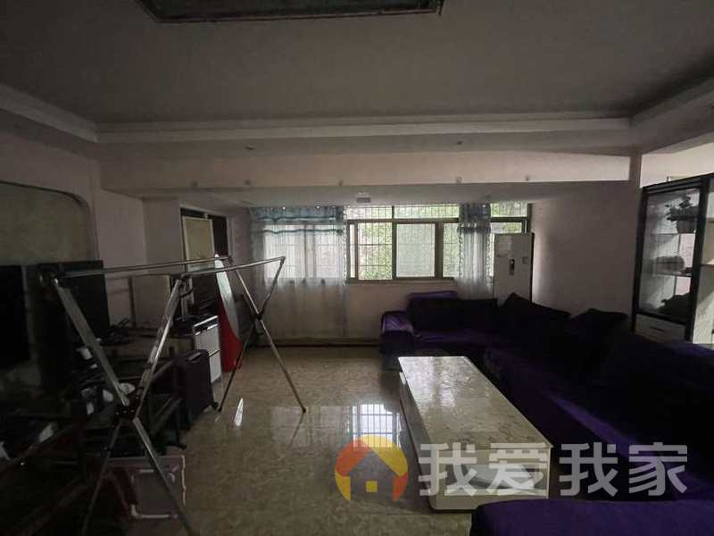 福州路南福路 南北通透，采光好 视野好，诚心出租