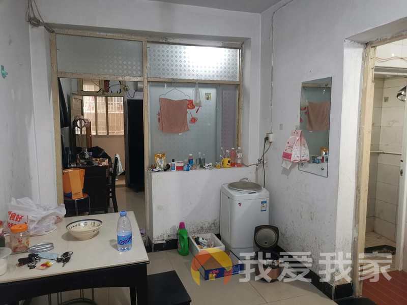 观音巷 南北通透，采光好 装修好，环镜优美 中间楼层