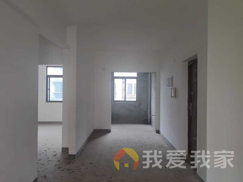 捡漏！捡漏！品质好房推荐，精装好房，小区性价比一套