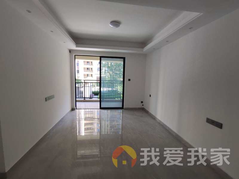 联发美的云玺台 南北通透，采光好 装修好，环镜优美 周边匹套完善，，出行方便