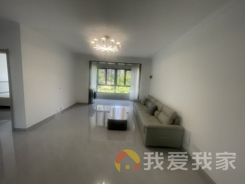 新琚花园 南北通透，采光好 装修好，环镜优美 周边匹套完善，，出行方便