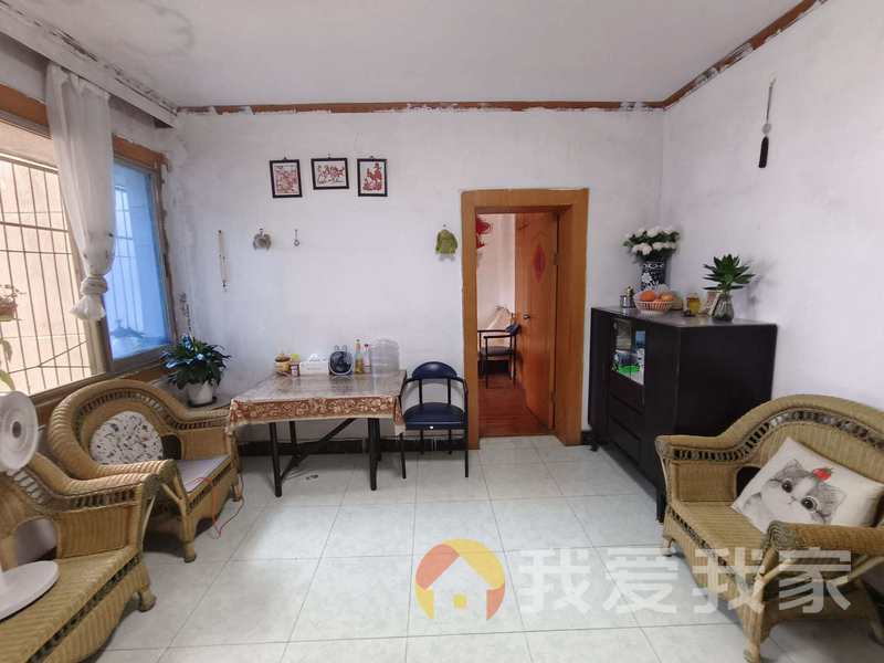 青山南路青山路住宅小区 南北通透，采光好 装修好，环镜优美 视野好，诚心出租