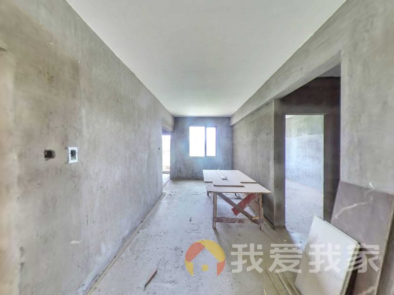 新建城B3区 南北通透，采光好 近地铁 周边匹套完善，，出行方便