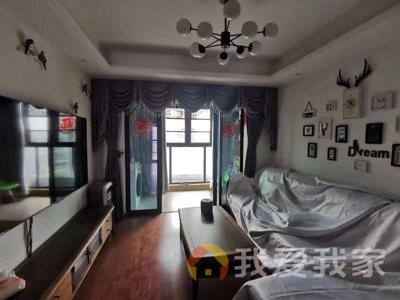 新力琥珀园一期 南北通透，采光好 装修好，环镜优美 视野好，诚心出租