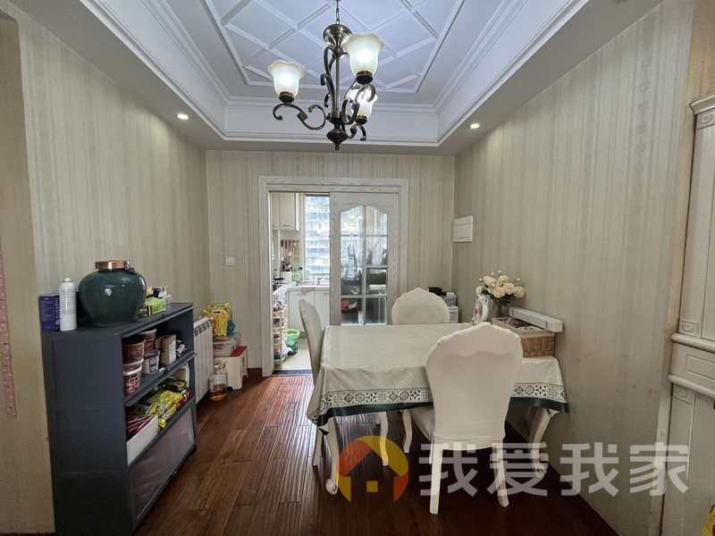 朝阳江上院 南北通透，采光好 装修好，环镜优美 中间楼层