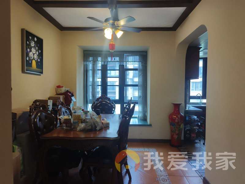 南昌我爱我家华润橡府（橡福小区） 南北通透，采光好 装修好，环镜优美 视野好，诚心出售