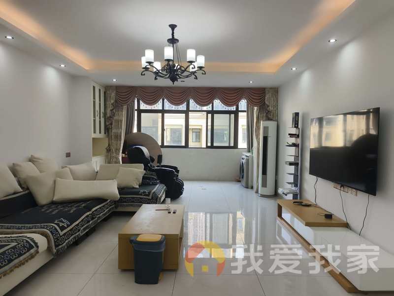 南昌我爱我家联发君领朝阳 南北通透，采光好 装修好，环镜优美 视野好，诚心出售