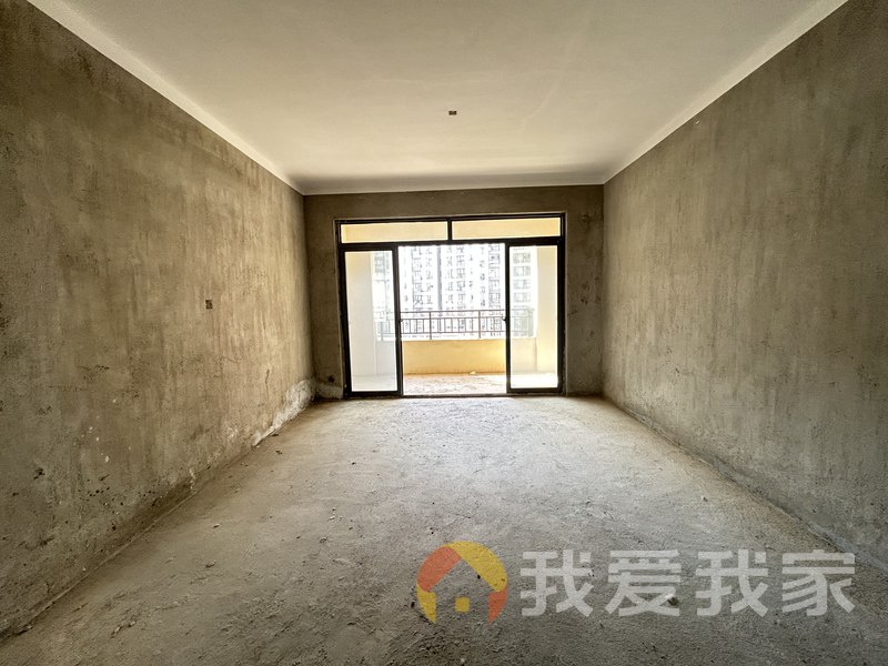 金佳云舒花城 南北通透，采光好 中间楼层