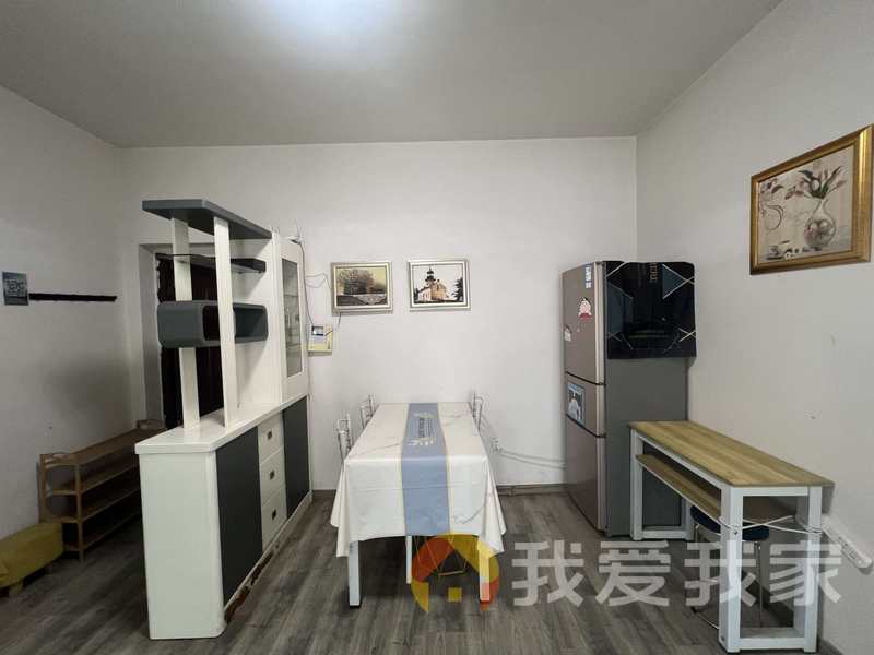 玺园 南北通透，采光好 装修好，环镜优美 视野好，诚心出租