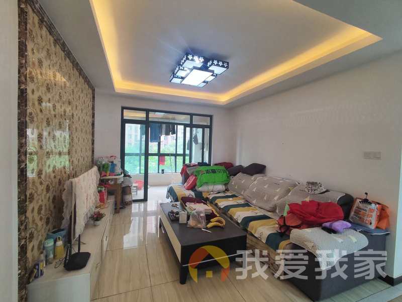 南昌我爱我家绿都温莎城堡 南北通透，采光好 装修好，环镜优美 近地铁 周边匹套完善，，出行方便