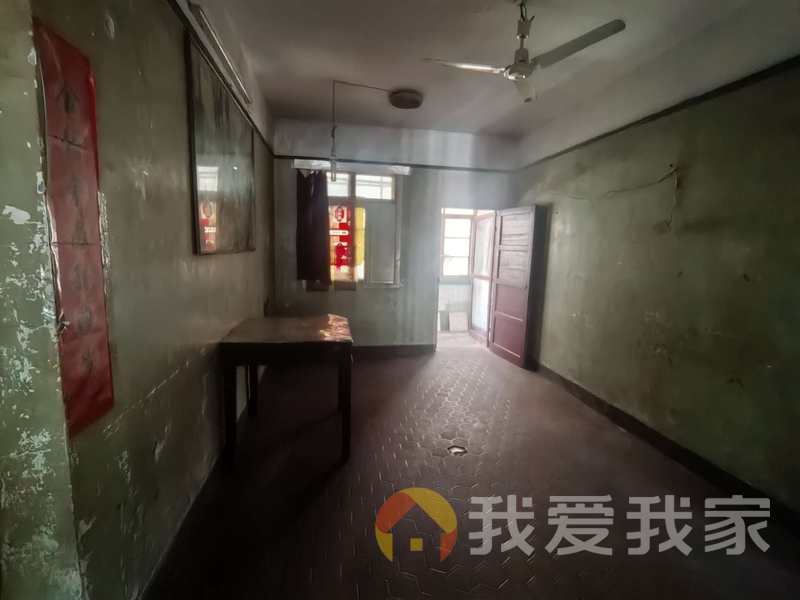 阳明路418号卫生局（血防站）宿舍 南北通透，采光好 近地铁 视野好，诚心出售