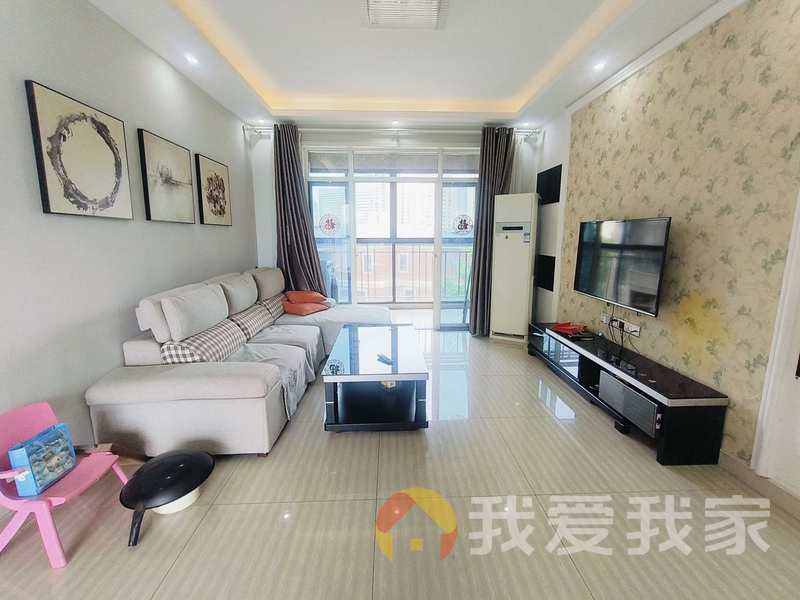 南昌我爱我家香逸澜湾（香堤湖岸） 南北通透，采光好 装修好，环镜优美 近地铁 周边匹套完善，，出行方便
