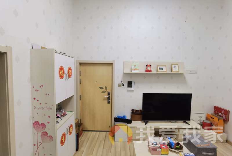 南昌我爱我家万科海上传奇 南北通透，采光好 装修好，环镜优美 视野好，诚心出售