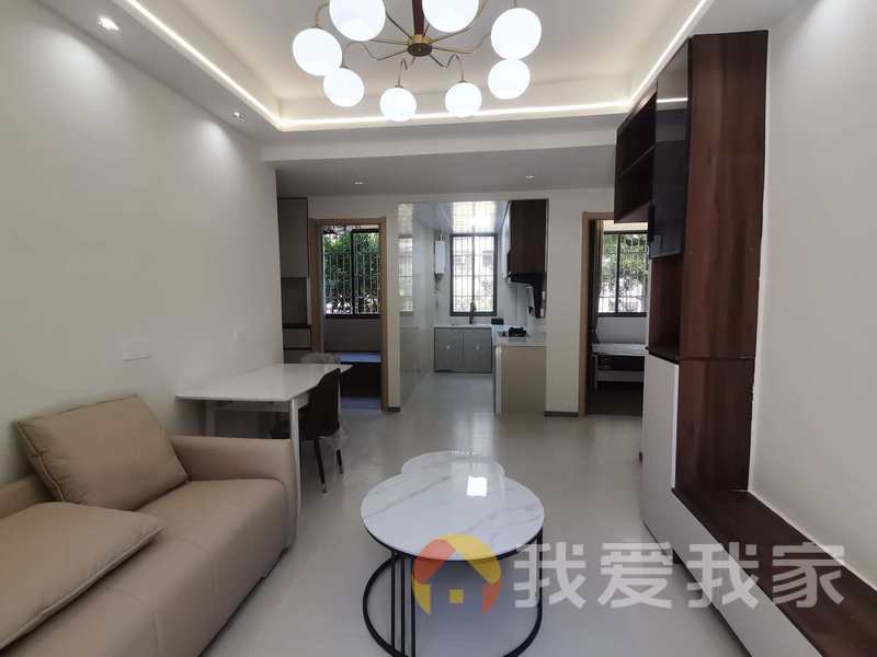 昌东花园 南北通透，采光好 装修好，环镜优美 周边匹套完善，，出行方便