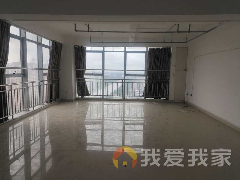 江西省农机大市场（江西国际汽车城） 南北通透，采光好 视野好，诚心出售