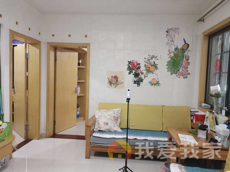 阳光家园D区 装修好，环镜优美 周边匹套完善，，出行方便