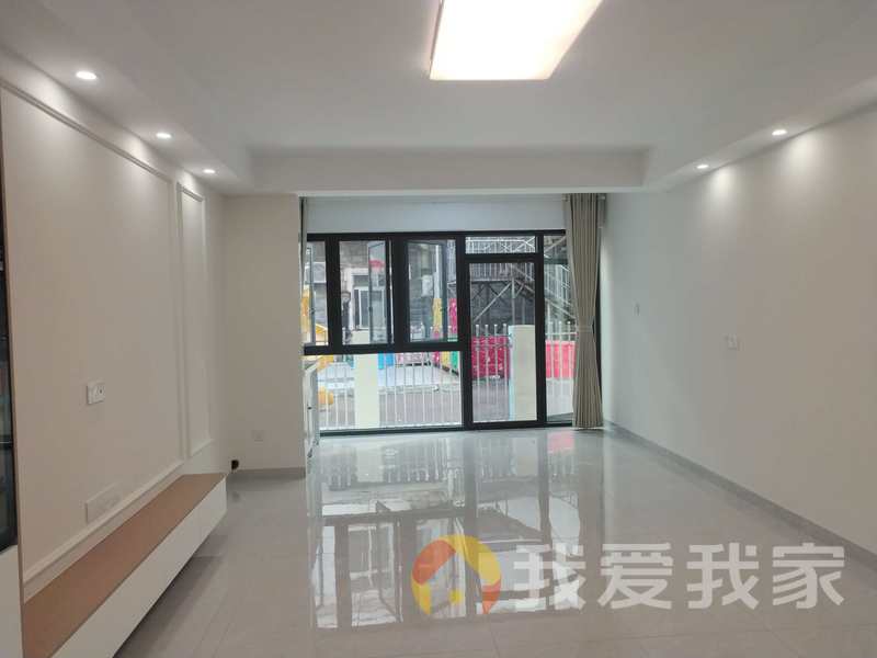 莲花家园 南北通透，采光好 装修好，环镜优美 周边匹套完善，，出行方便