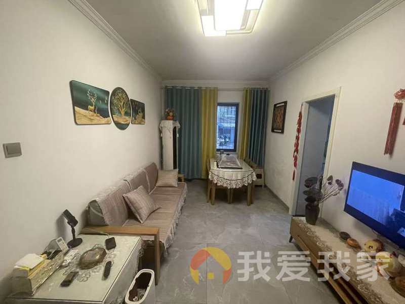 福山巷81号公安局宿舍南面送超大院子   南北通透，采光好