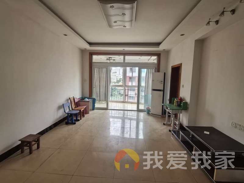 锦和嘉园 南北通透，采光好 装修好，环镜优美 近地铁 视野好，诚心出租