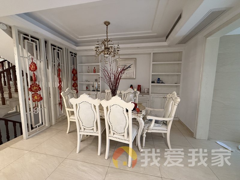 南昌我爱我家银亿上尚城二期 南北通透，采光好 装修好，环镜优美 视野好，诚心出售