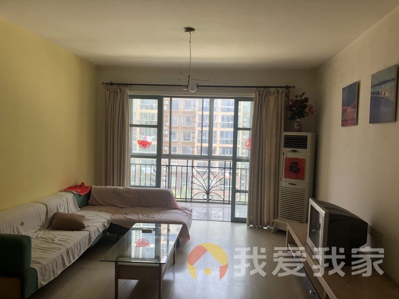 江中花园 南北通透，采光好 装修好，环镜优美 近地铁 中间楼层