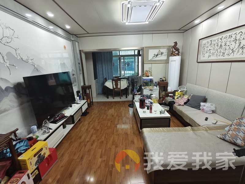 胜利路 南北通透，采光好 近地铁 视野好，诚心出售