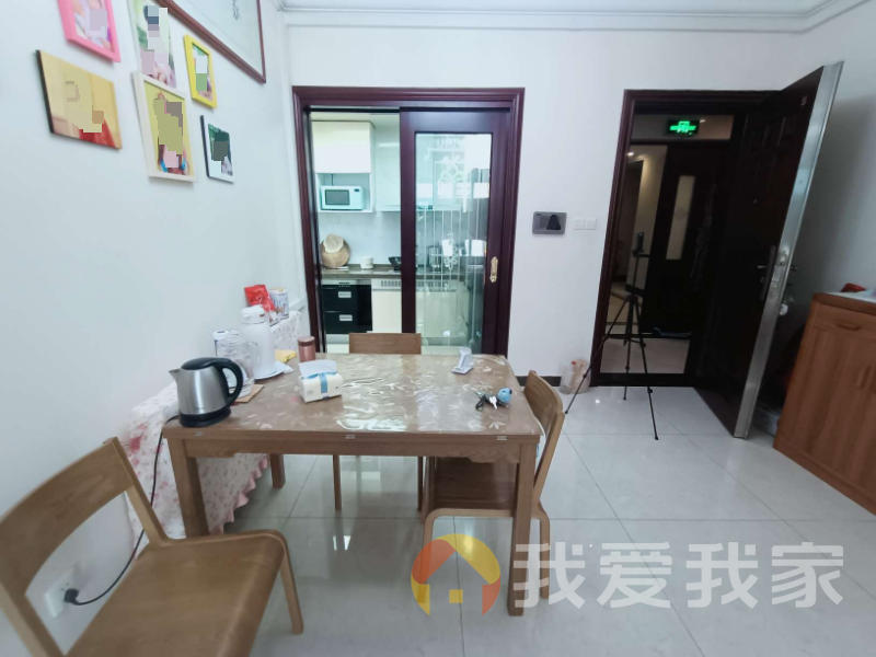 南昌我爱我家恒大名都 南北通透，采光好 装修好，环镜优美 近地铁 中间楼层