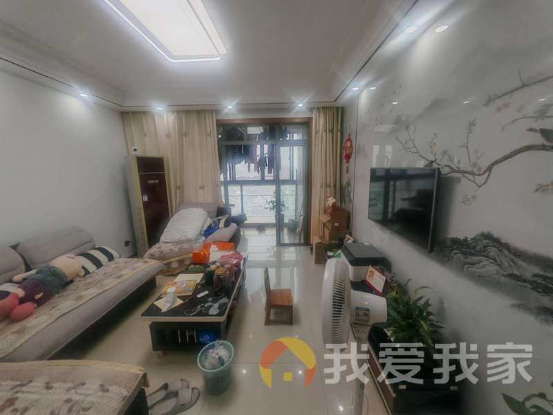 凤凰城一期凤鸣苑 南北通透，采光好 近地铁 中间楼层