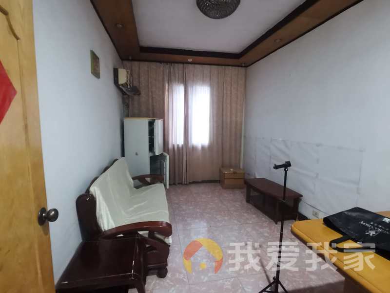 南昌我爱我家丁公路南柴宿舍 装修好，环镜优美 近地铁 视野好，诚心出售