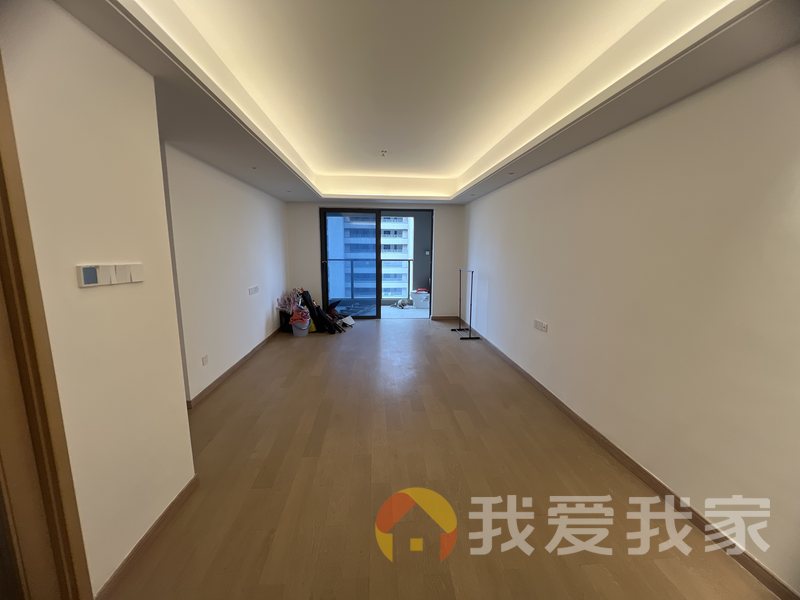 新力沁园（新力渥园） 南北通透，采光好 装修好，环镜优美 近地铁 视野好，诚心出售