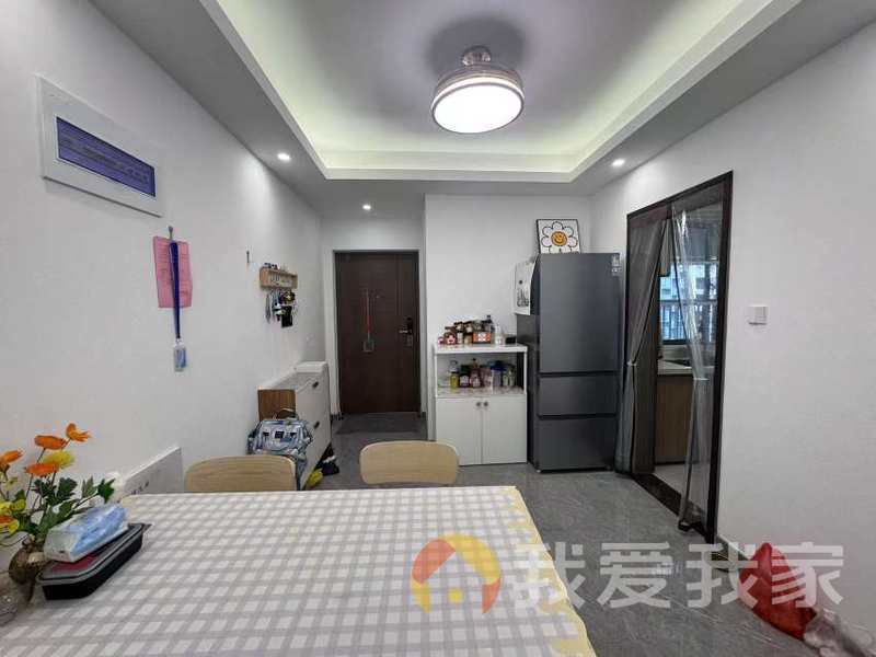 南昌我爱我家中国铁建书香瑶庭 南北通透，采光好 装修好，环镜优美 周边匹套完善，，出行方便