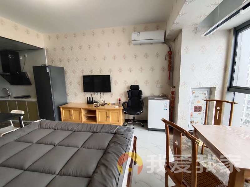 绿地象南中心(南浦锦城) 南北通透，采光好 装修好，环镜优美 视野好，诚心出租