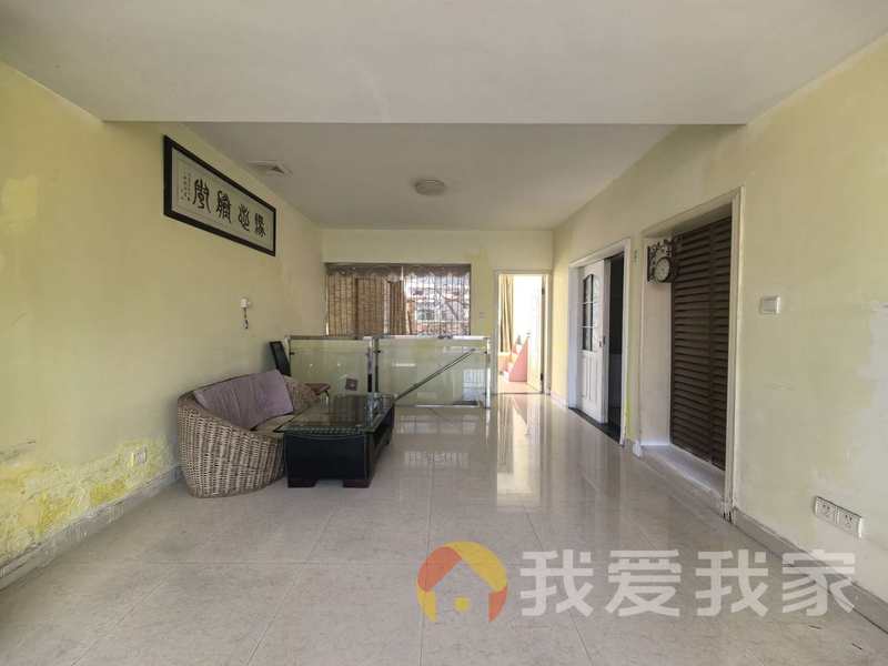 南昌我爱我家梦里水乡百花庭 南北通透，采光好 装修好，环镜优美 视野好，诚心出售