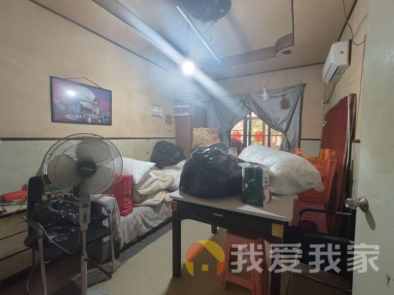 铁路三村 南北通透，采光好 视野好，诚心出售