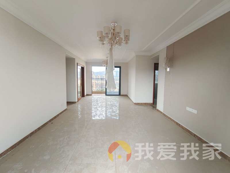 恒大林溪府 南北通透，采光好 装修好，环镜优美 视野好，诚心出售
