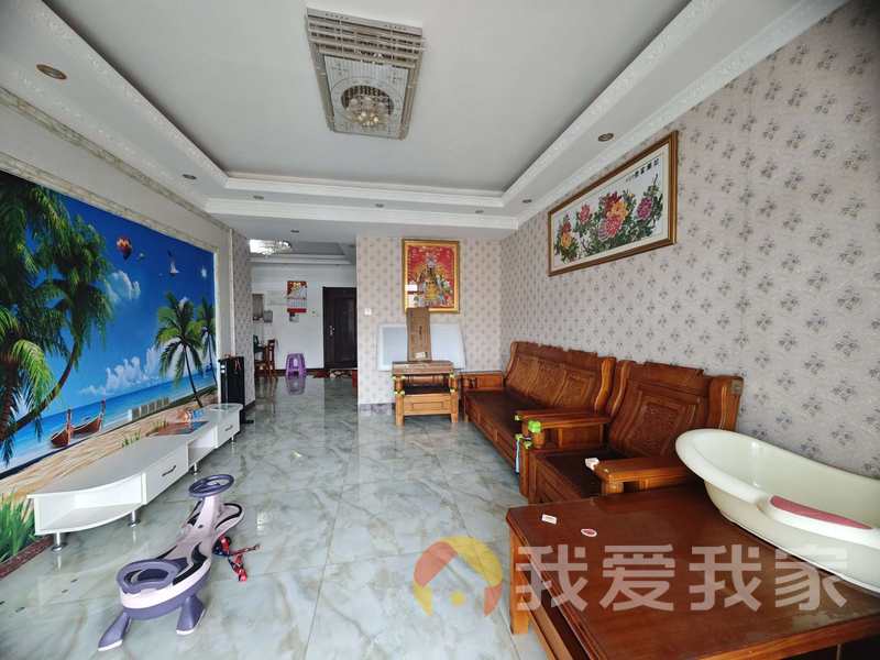 丰源淳和C区 南北通透，采光好 装修好，环镜优美 视野好，诚心出售
